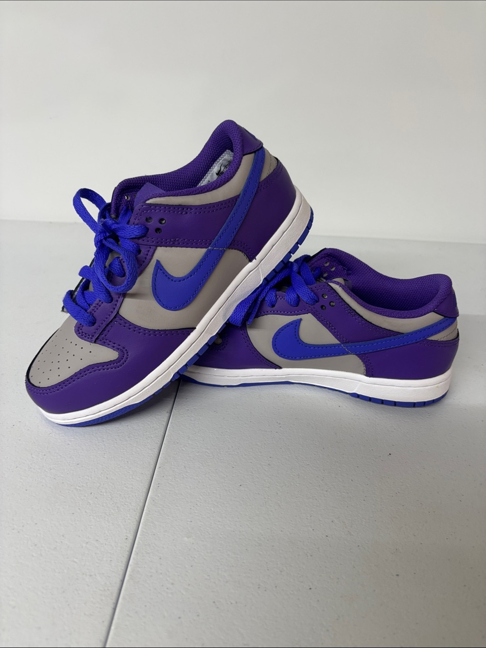 Nike Kids Purple, Gray and Blue Low-Top Sneakers